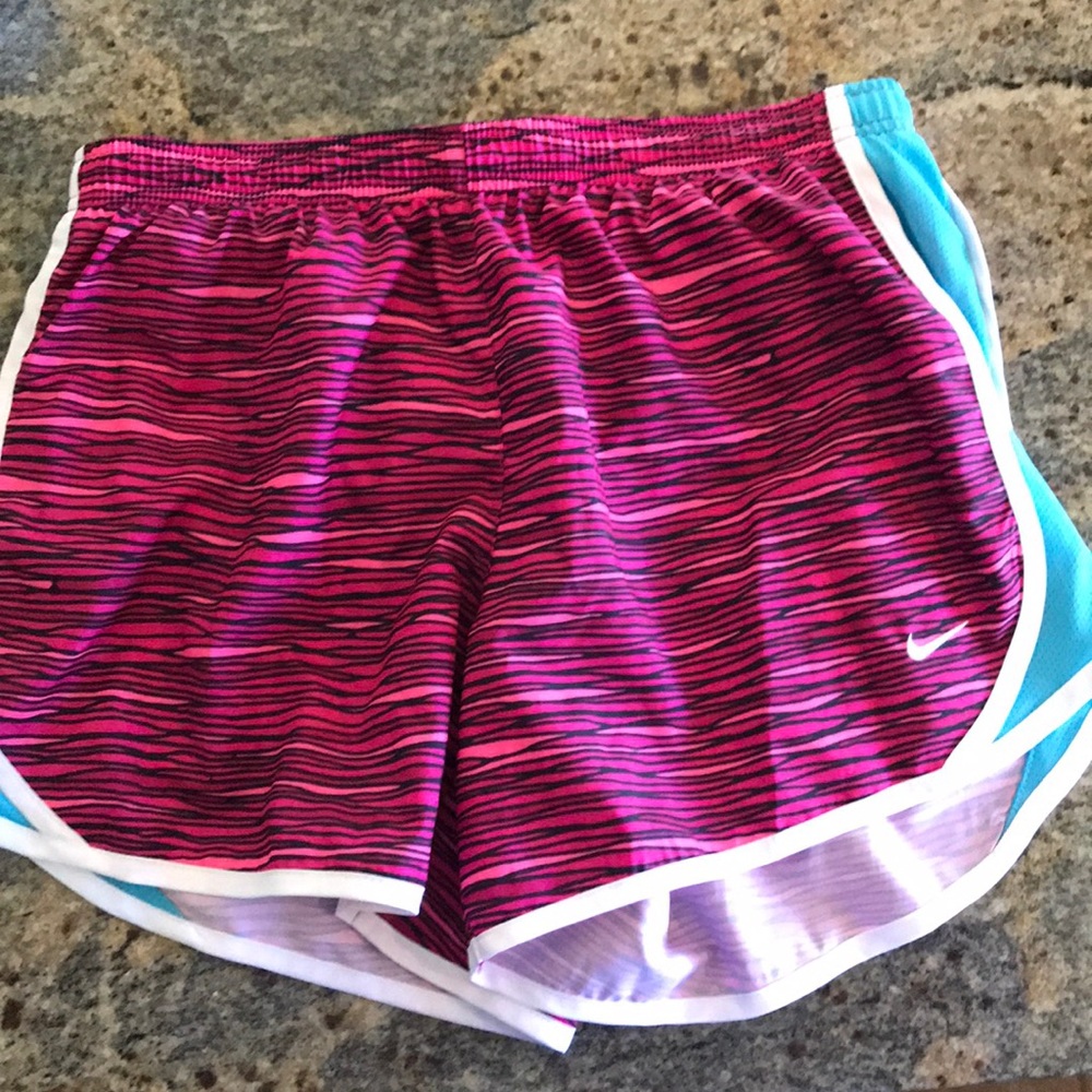 NWOT-Nike Girls Running Shorts